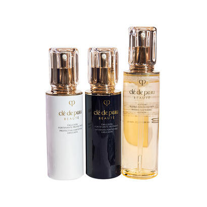 【中欧班列精选】   日本CPB肌肤之钥 新款光采钻石水乳 日夜保湿三件套【滋润水170ml+日乳125ml+夜乳125ml】HJ 商品图2