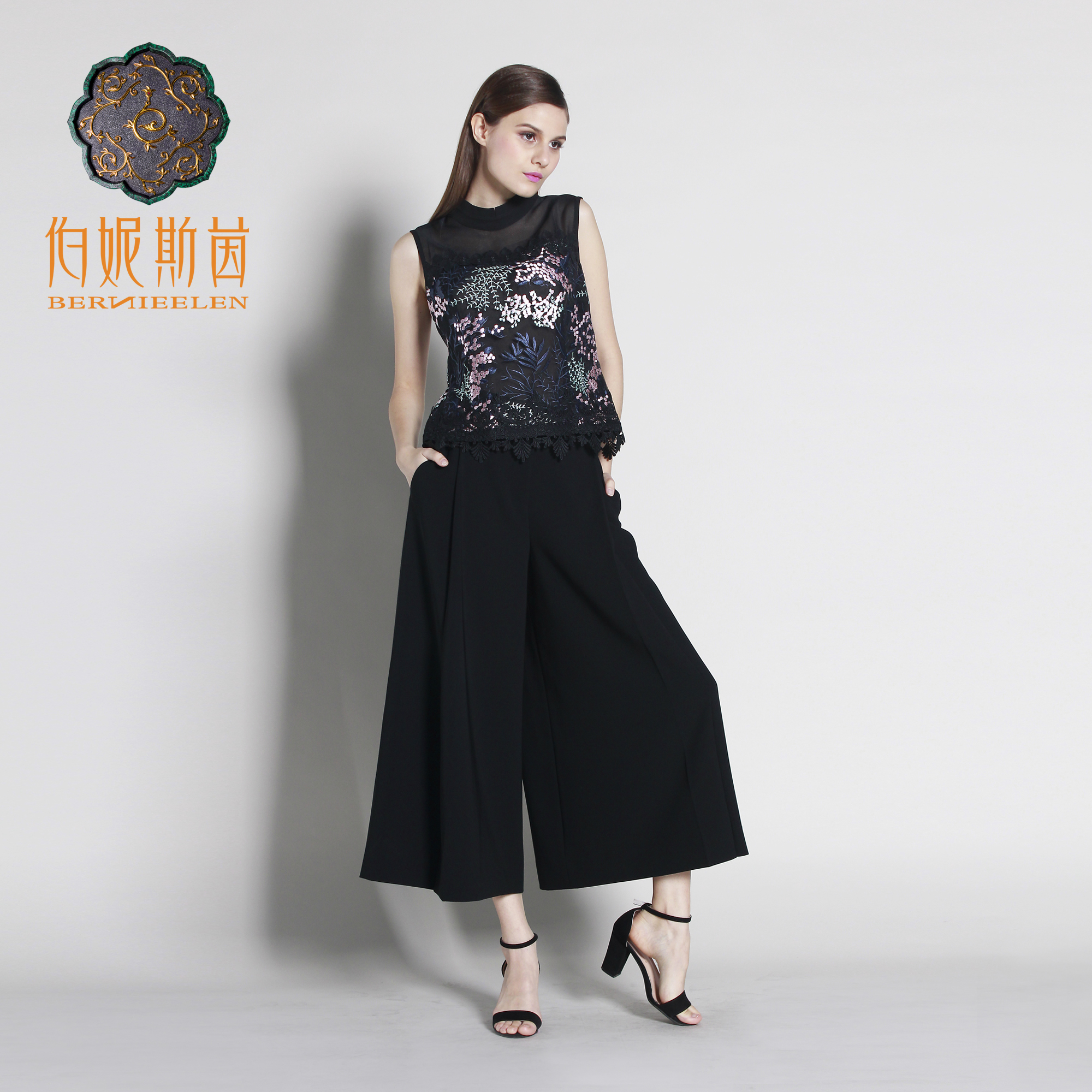 172T066--黑色T恤--安肯织物--《太阳之子--印加》