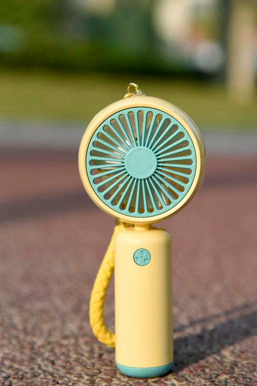 艺轩迷你简约带钥匙扣手持风扇（4色）YS2221 6*3.6*13.1 商品图0