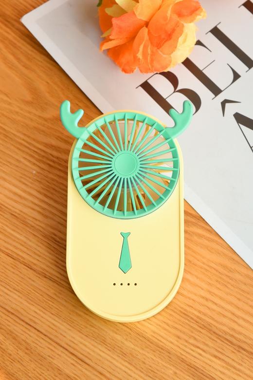 艺轩小鹿超薄手持风扇（4色）YS2238B	 8.5*2.8*14CM 商品图1