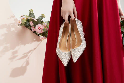 IUIU SECOND 尖头珍珠水钻高跟鞋婚鞋宴会单鞋 商品图2