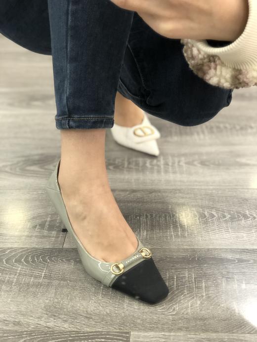 IUIU SECOND春夏马衔扣牛皮浅口小跟女单鞋 商品图2