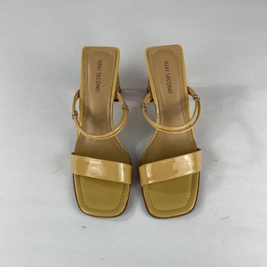 IUIU SECOND夏季时尚方头小跟漆皮中跟凉拖鞋 商品图2