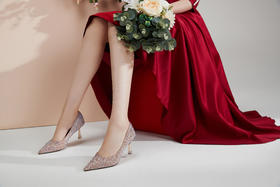 IUIU SECOND 尖头珍珠水钻高跟鞋婚鞋宴会单鞋