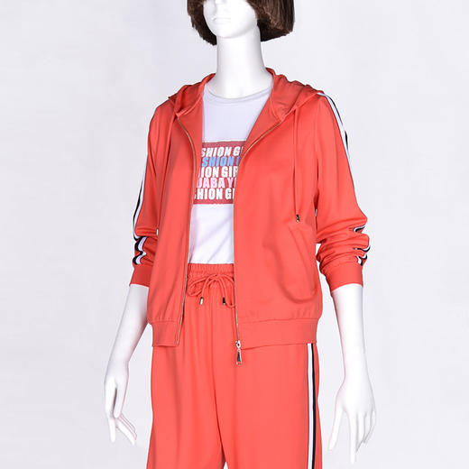 圣三利女装纯色连帽款休闲上衣SL321A12 商品图2