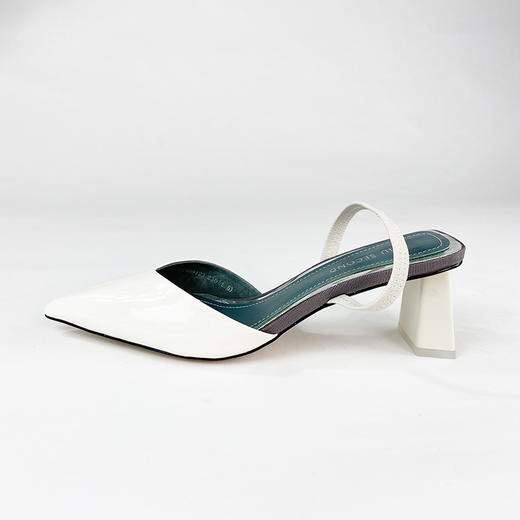 IUIU SECOND春夏时尚尖头后空凉鞋牛漆皮中跟空鞋凉鞋19991 商品图2