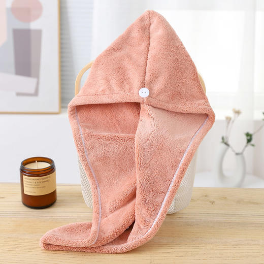 老米优品 / 软软糯糯的干发帽！《日式无印吸水速干浴帽》双层珊瑚绒材质，吸水性好，面料又厚又柔软，摸起来软fufu的，特别适合冬天用。 商品图2