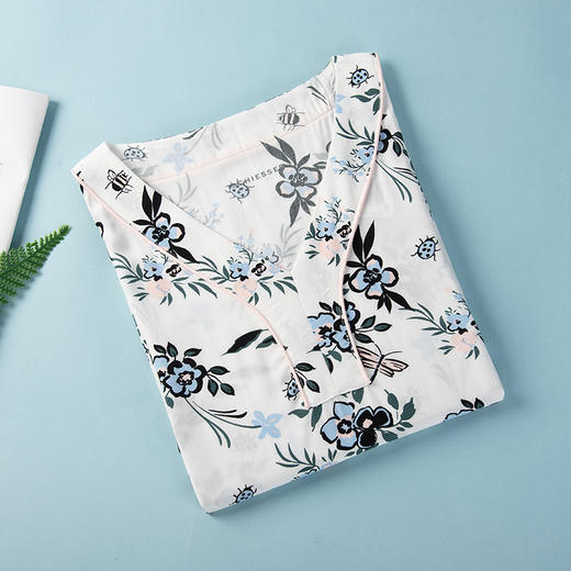 舒雅女士睡裙粘纤梭织家居服2022新款V领印花中裙31/19507D 商品图1