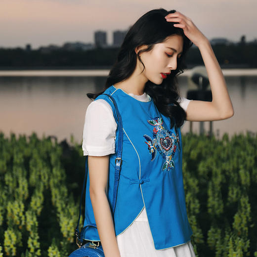 碧雨幽兰刺绣上衣马甲 | 现货加急发 商品图4