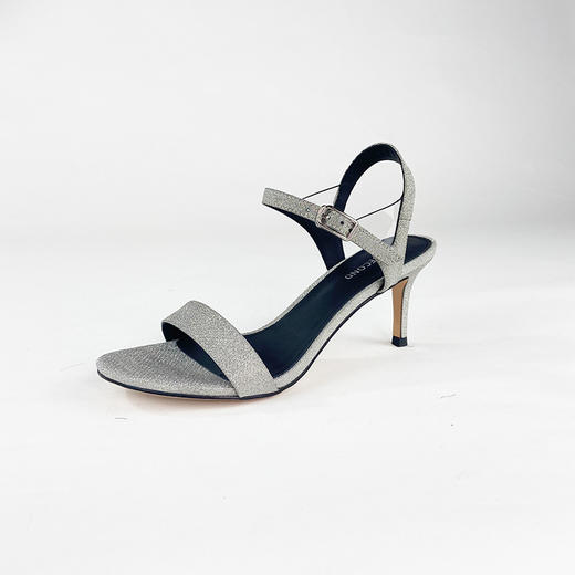 IUIU SECOND夏季时尚个性细跟空鞋凉鞋 商品图3