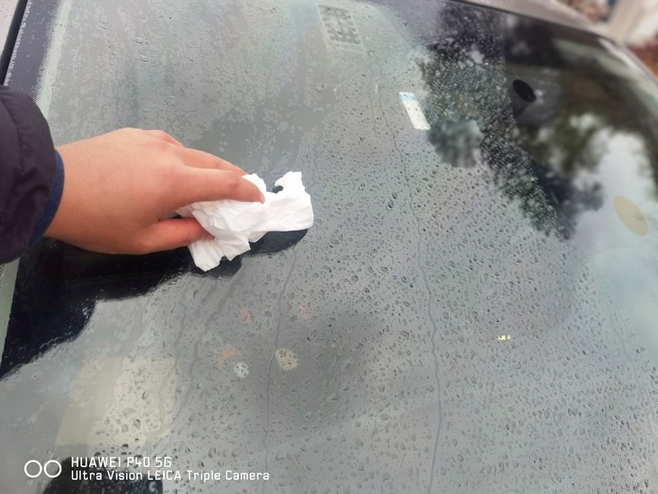 挡风玻璃油膜去除好帮手'油膜去除剂'