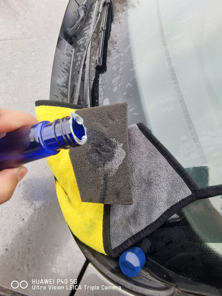 挡风玻璃油膜去除好帮手'油膜去除剂'