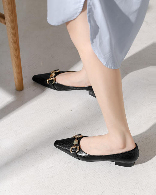 IUIU SECOND 春夏牛皮立体压纹单鞋舒软套包鞋 商品图6