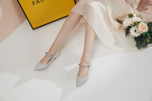 IUIU SECOND 春夏格丽特猫跟单鞋玛丽珍浅口单鞋 商品图3