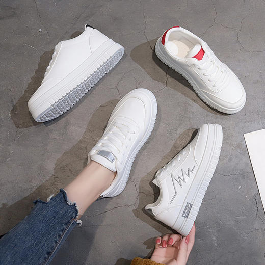 2022春夏新款韩版小白鞋女学生休闲板鞋女ins透气厚底女鞋M601板鞋 商品图0