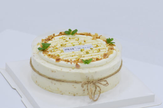 【法式海盐千层】淡奶油 海盐风味咸蛋糕 商品图1