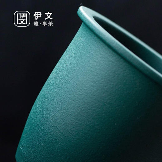 陶瓷过滤茶杯泡茶马杯带盖办公室水杯简约喝茶杯子茶水分离 浮生泡茶杯（黧黑）+恒温垫 商品图9