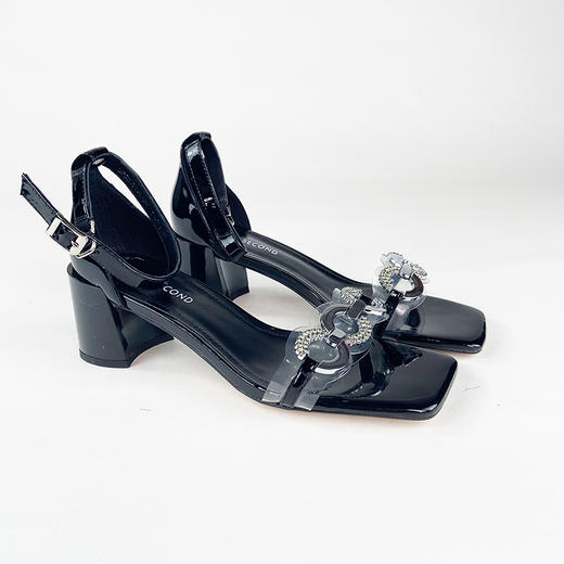 IUIU SECOND夏季时尚扣式牛漆方头中跟凉鞋 商品图3