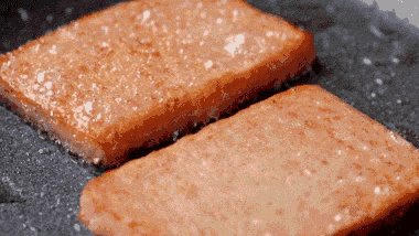  鲜香四溢的“米饭杀手”！随手一煎鲜香勾人，5分钟搞定，成本不到10块钱！ 