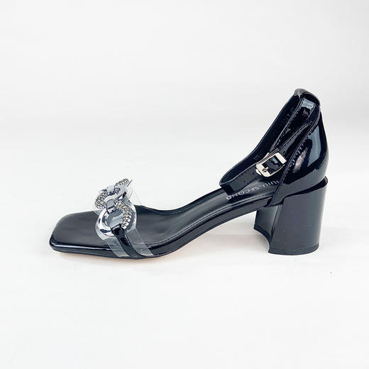 IUIU SECOND夏季时尚扣式牛漆方头中跟凉鞋 商品图5