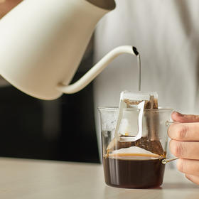 冲泡的挂耳咖啡一股焦苦味？可能是水温不对