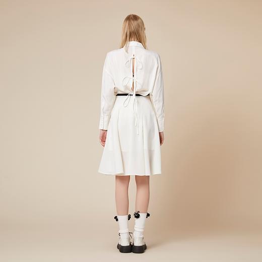 牡丹定位花绣花白色压褶半裙 商品图4