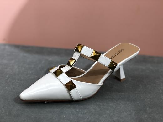 IUIU SECOND夏季铆钉柔软羊皮穆勒拖尖头高跟拖鞋U21AH14811 商品图2