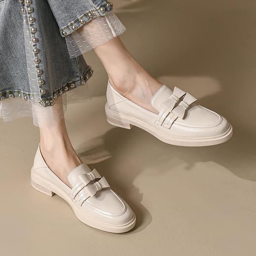 春季新品，粗跟圆头乐福鞋深口单鞋黑色棕色中跟鞋RB-H966 商品图2