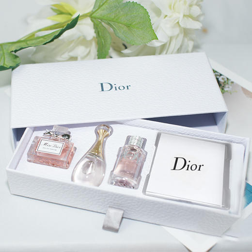 DIOR迪奥迷你香氛臻选白色礼盒 【真我+花漾+悦之欢】Q香套盒 商品图2