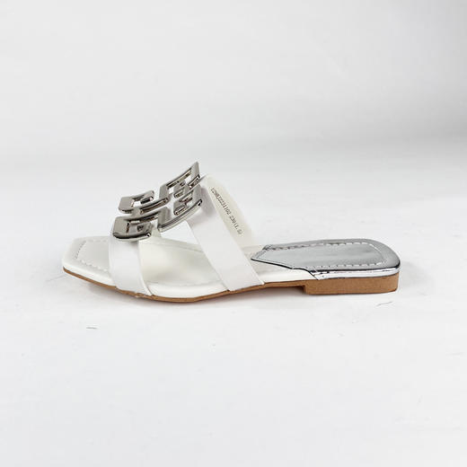 IUIU SECOND夏季时尚金属元素牛皮矮跟拖鞋 商品图5