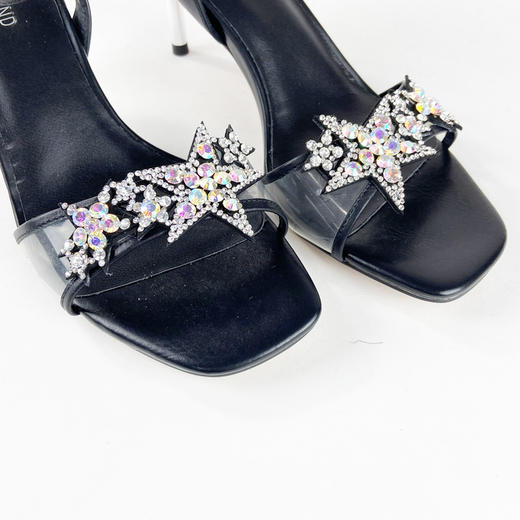 IUIU SECOND夏季时尚元素方头细跟凉鞋 商品图1