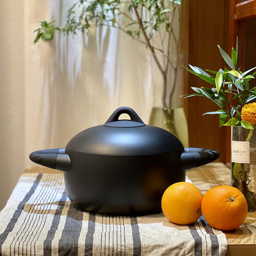 阿米尔 黑色小球锅&汤锅  设计师全款料理神器，煎炒焖煮炖样样精通，极速烹饪让做饭更简单！ 商品图2