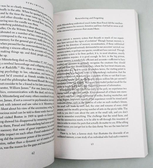 潜意识 控制你行为的秘密 英文原版 Subliminal The New Unconscious and What it Teaches Us 英文版 进口原版英语书籍 商品图1