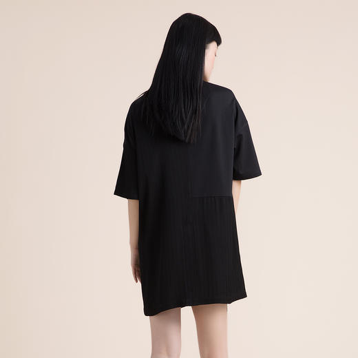 谜底2022夏季新款小众设计结构拼接宽松圆领短袖连衣裙222ML0524 商品图3
