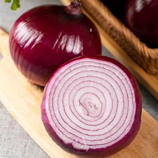 【新鲜紫皮洋葱】 辛辣香浓 营养丰富4.5斤装 商品图1