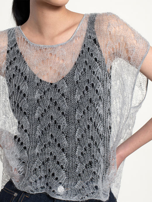 2022新款幼马海毛混纺7针单股镂空圆领背心 商品图2