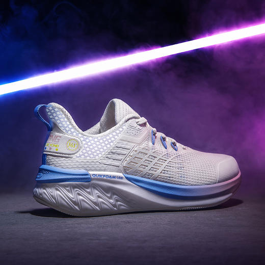 夜魅3.0361女鞋运动鞋2022年春季新款轻便舒适跑鞋Q弹减震跑步鞋 商品图2