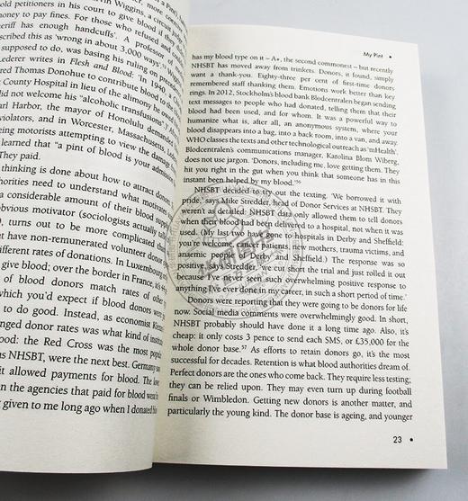 九品脱 英文原版 Nine Pints 九品脱血 比尔盖茨2019年推荐书单 英文版 进口原版英语书籍 商品图2