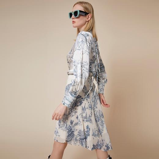 雍正十二月行乐图印花白色真丝缎衬衣 商品图3