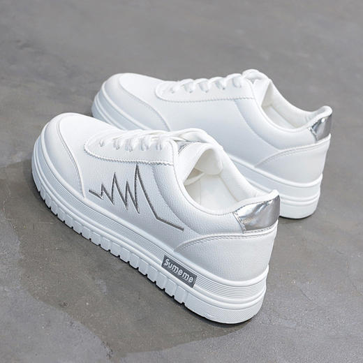 2022春夏新款韩版小白鞋女学生休闲板鞋女ins透气厚底女鞋M601板鞋 商品图4