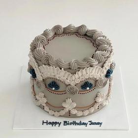 奶油复古裱花蛋糕 | 昔果