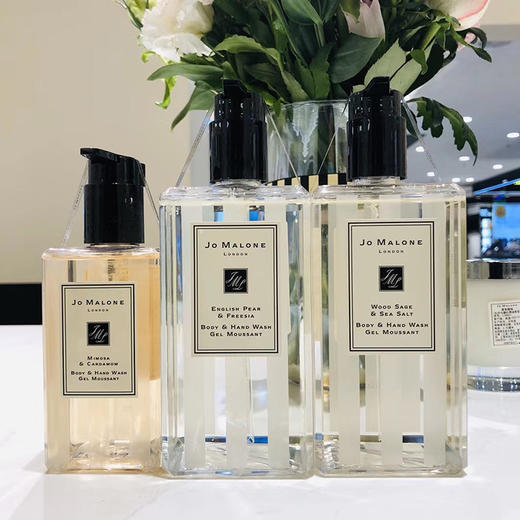 1LPY JoMalone祖玛珑沐浴露250ml香氛润肤乳液英国梨与小苍兰/蓝风铃 商品图0