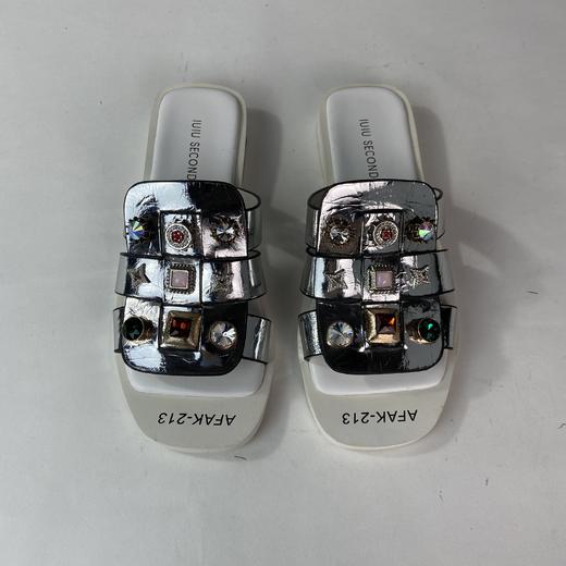 IUIU SECOND夏季时尚元素牛皮矮跟拖鞋 商品图4