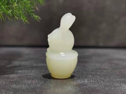 【御珠宫坊】羊脂白玉小兔挂件 商品图1