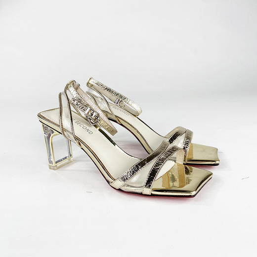 IUIU SECOND夏季时尚漆皮高跟凉鞋 商品图4