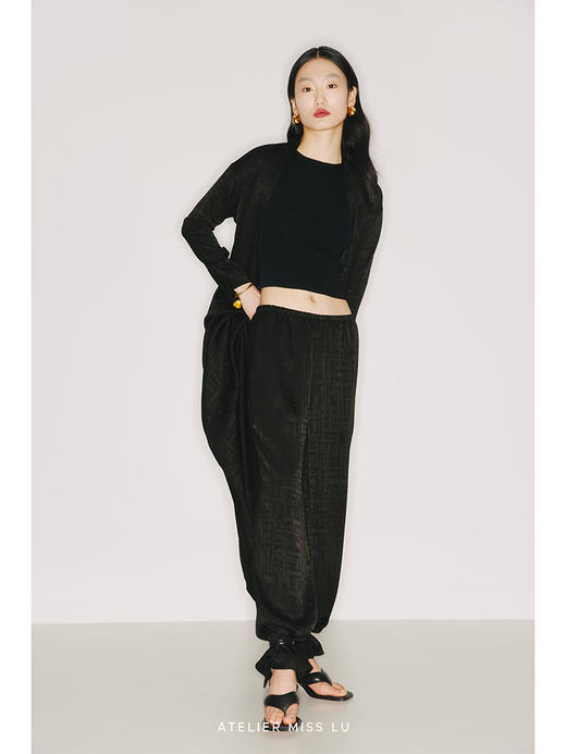 【迷踪】定制款日本进口三醋酸光泽黑垂感长裤/2200013A 商品图2