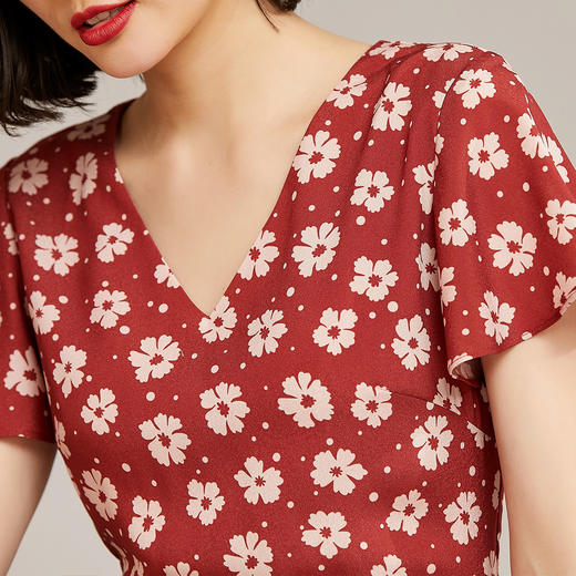 米思阳时尚印花夏季新款V领气质荷叶边高腰设计显瘦雪纺连衣裙 商品图4