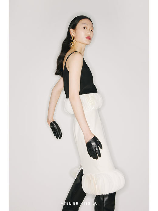 【琴尾】下摆重工圆片欧根纱拼接象牙白半裙/220001B 商品图1