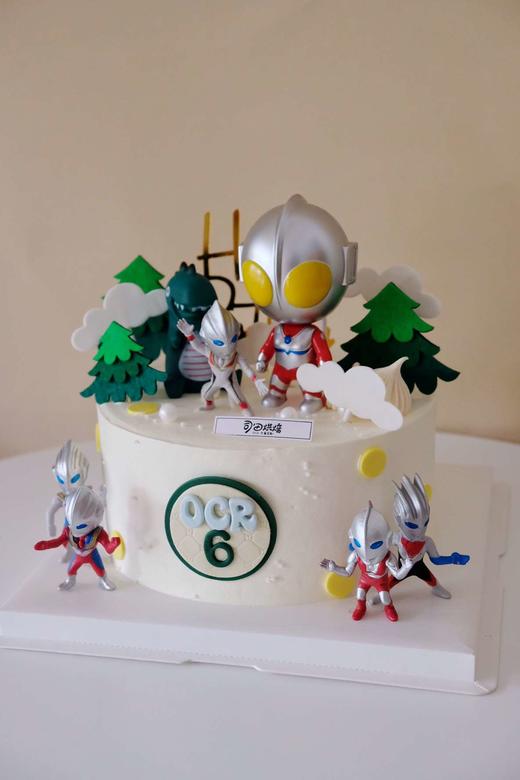 人气大头奥特曼 商品图0