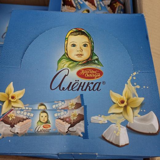 爱莲巧椰子香草味威化饼干15条 商品图0